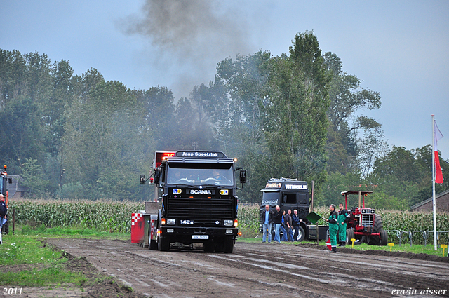 truckpull demo best 071-border truckpull demo best