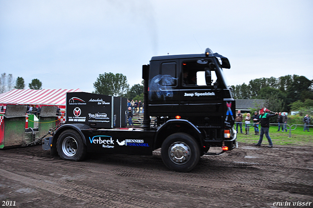 truckpull demo best 080-border truckpull demo best