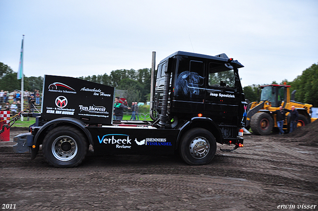 truckpull demo best 081-border truckpull demo best