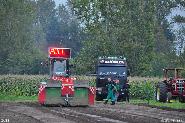 truckpull demo best 086-border truckpull demo best