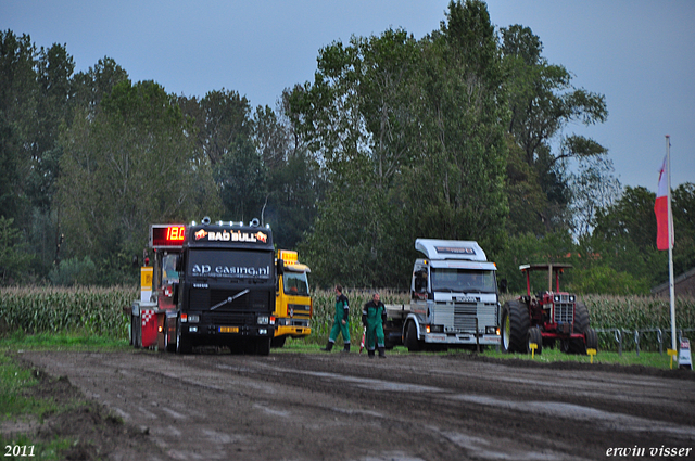 truckpull demo best 090-border truckpull demo best