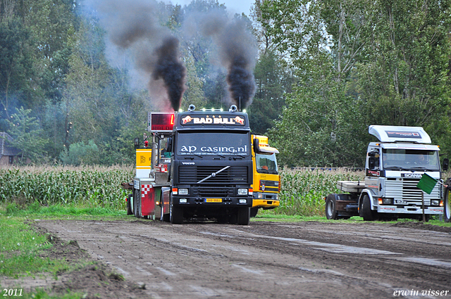 truckpull demo best 097-border truckpull demo best