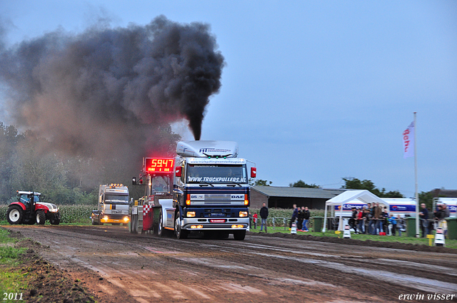 truckpull demo best 175-border truckpull demo best