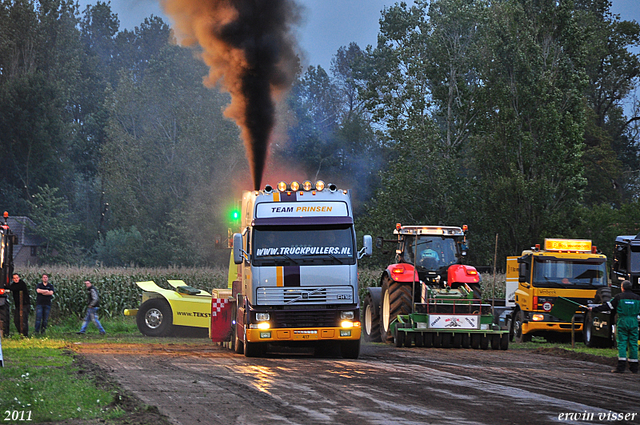 truckpull demo best 195-border truckpull demo best