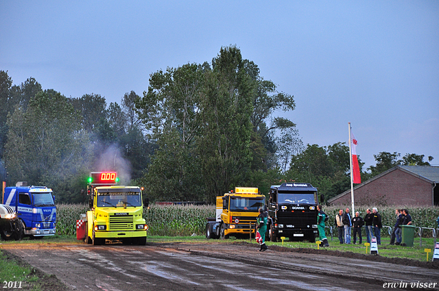 truckpull demo best 207-border truckpull demo best