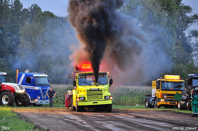 truckpull demo best 212-border truckpull demo best