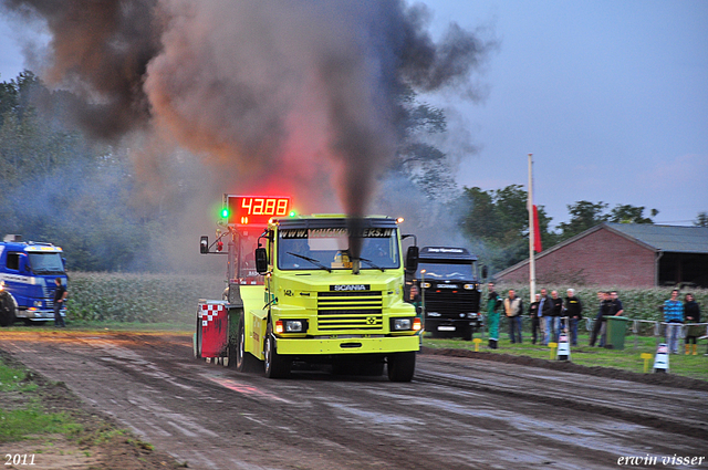 truckpull demo best 216-border truckpull demo best