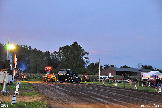 truckpull demo best 249-border truckpull demo best