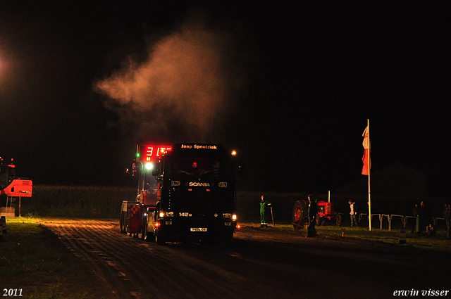 truckpull demo best 300-border truckpull demo best