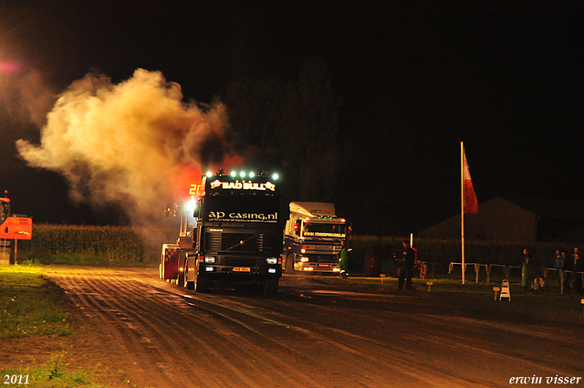 truckpull demo best 317-border truckpull demo best