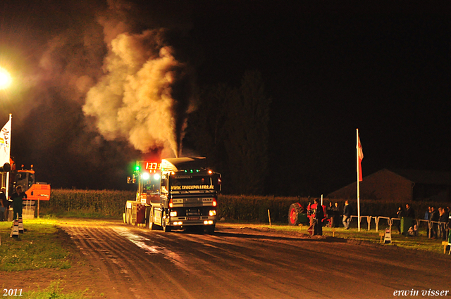 truckpull demo best 340-border truckpull demo best