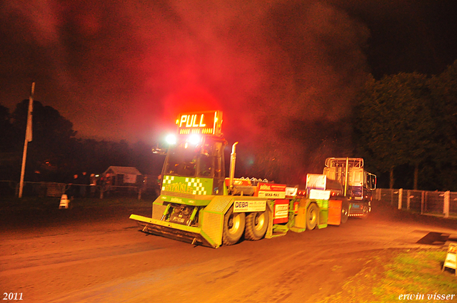 truckpull demo best 345-border truckpull demo best