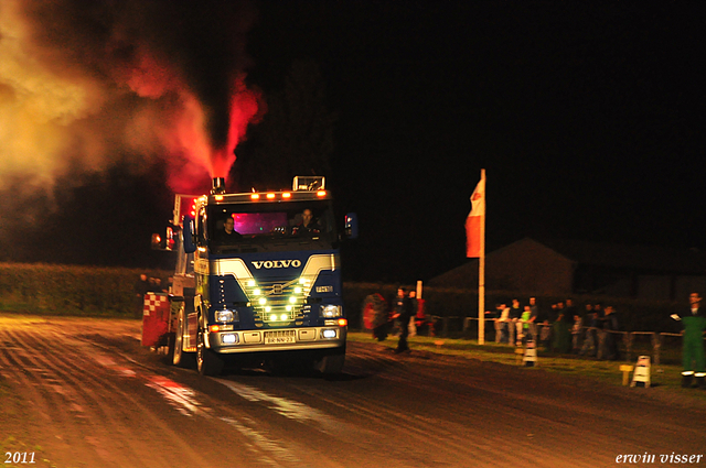 truckpull demo best 383-border truckpull demo best