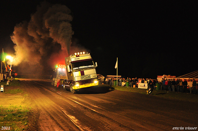 truckpull demo best 418-border truckpull demo best