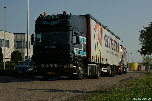 90508 010-border truck pics