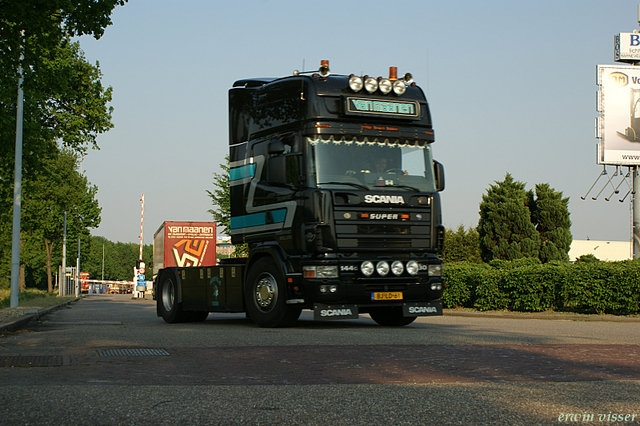 90508 014-border truck pics