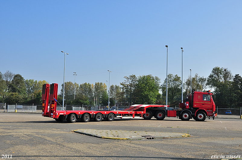 mstd 032-border end 2011