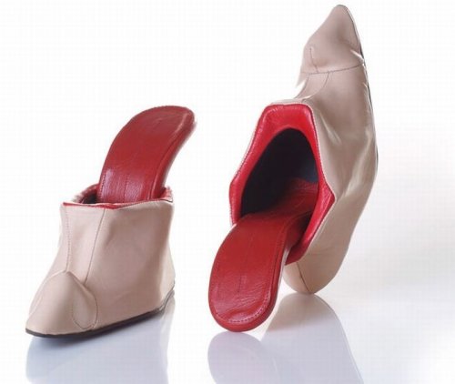 www.eroglamour.com-9-unusual-shoes - 