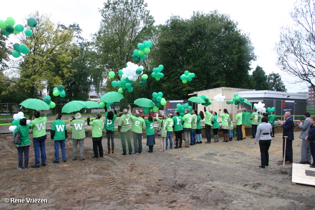 RenÃ© Vriezen 2011-10-10#0039 T-Huis Start bouw Park Presikhaaf maandag 10 oktober 2011