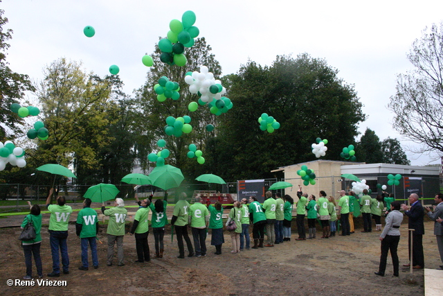 RenÃ© Vriezen 2011-10-10#0040 T-Huis Start bouw Park Presikhaaf maandag 10 oktober 2011