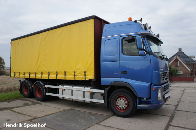 DSC00420 Vrachtwagens