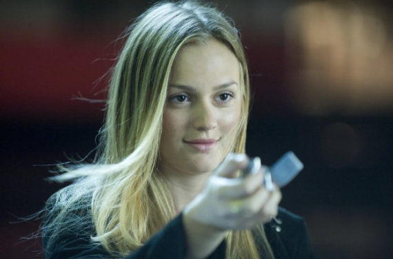 leighton-meester-as-rebecca-in-the-roommate 570x37 - 