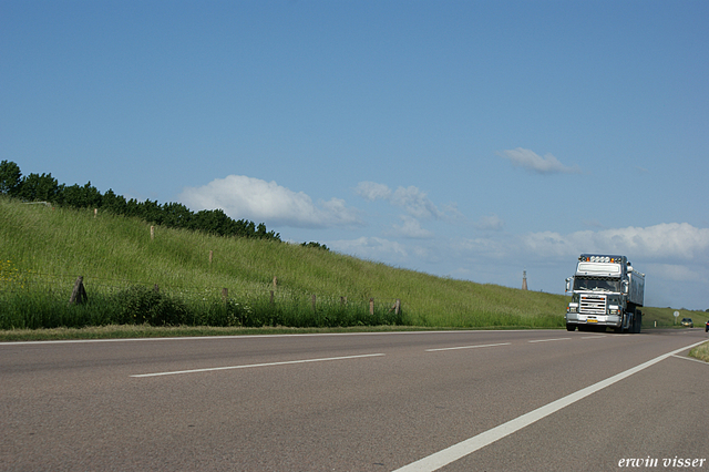 medemblik 112-border truck pics