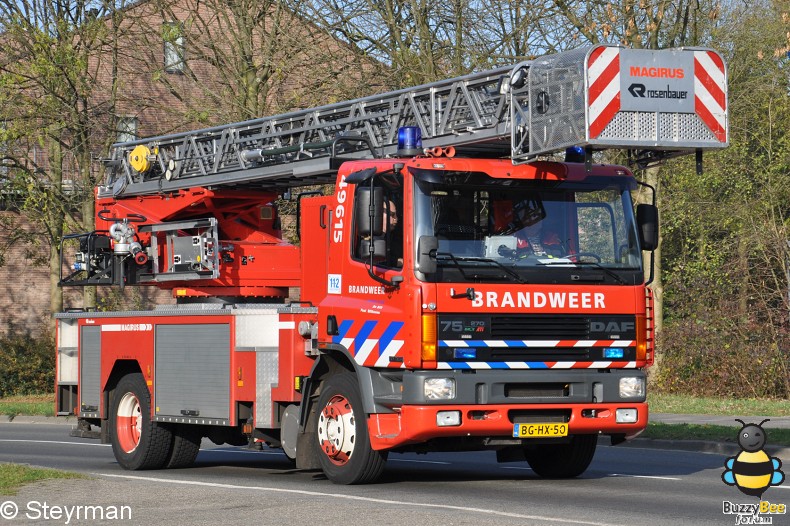 DSC 7876-border - Ambulanceoptocht UMC Utrecht 2011