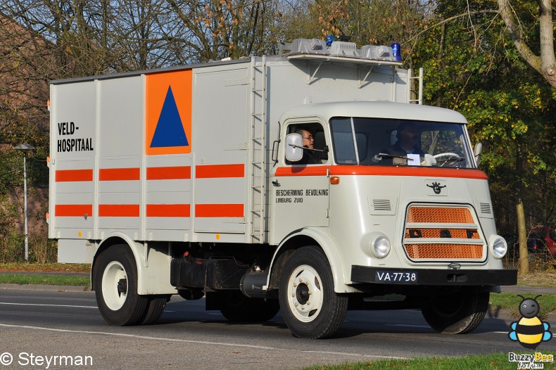 DSC 7890-border - Ambulanceoptocht UMC Utrecht 2011