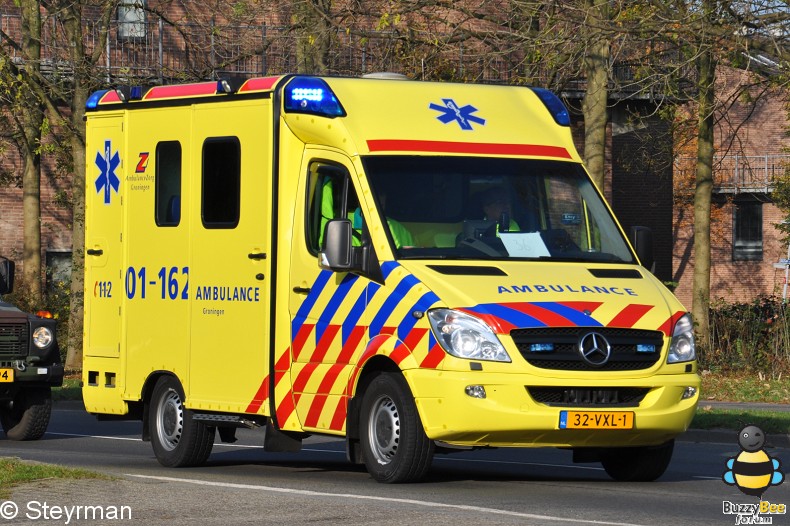 DSC 7917-border - Ambulanceoptocht UMC Utrecht 2011