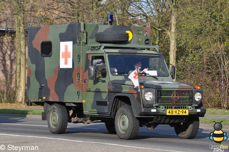 DSC 7918-border - Ambulanceoptocht UMC Utrecht 2011