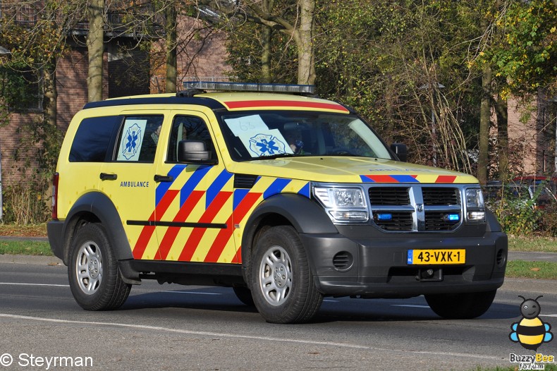 DSC 7927-border - Ambulanceoptocht UMC Utrecht 2011