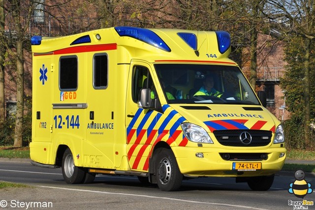 DSC 7956-border Ambulanceoptocht UMC Utrecht 2011