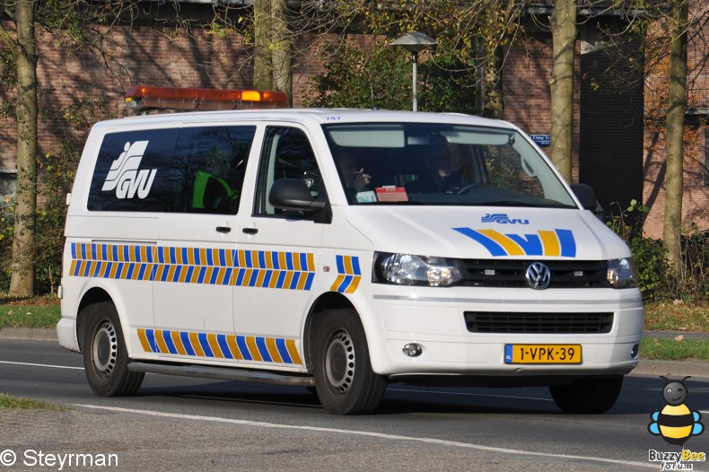 DSC 7961-border - Ambulanceoptocht UMC Utrecht 2011
