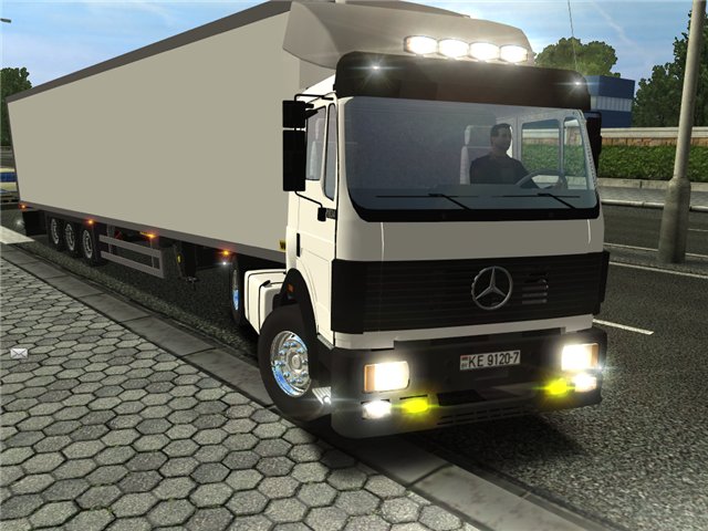 gts Mercedes 1835 white +trailer + interieur by Le GTS COMBO'S