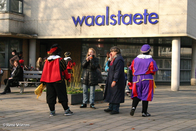 René Vriezen 2011-11-19#0430 Sinterklaas en Pieten in Waalstaete Presikhaaf zaterdag 19 november 2011