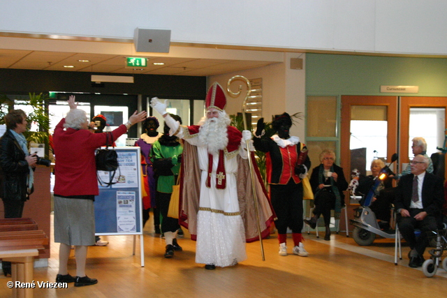 RenÃ© Vriezen 2011-11-19#0448 Sinterklaas en Pieten in Waalstaete Presikhaaf zaterdag 19 november 2011