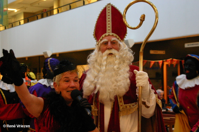 René Vriezen 2011-11-19#0452 Sinterklaas en Pieten in Waalstaete Presikhaaf zaterdag 19 november 2011