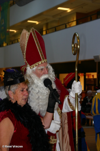 René Vriezen 2011-11-19#0455 Sinterklaas en Pieten in Waalstaete Presikhaaf zaterdag 19 november 2011