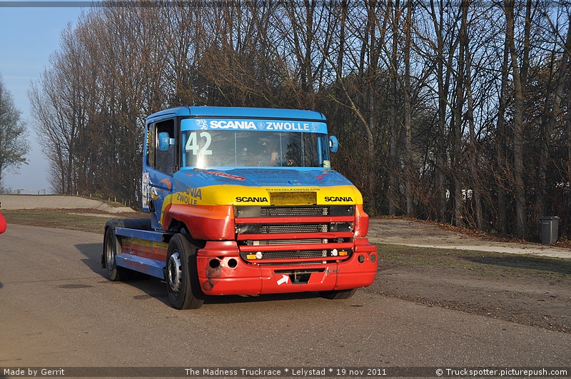 Madness Truckrace -  Lelystad - 19 nov 2011 006 - 