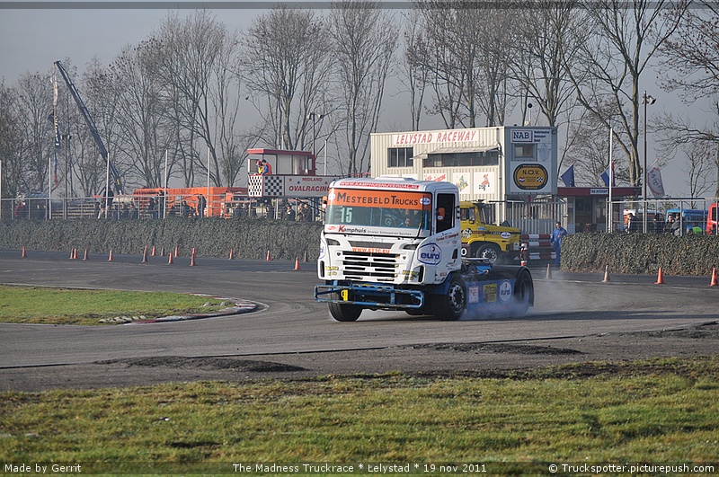 Madness Truckrace -  Lelystad - 19 nov 2011 189 - 