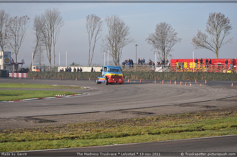 Madness Truckrace -  Lelystad - 19 nov 2011 207 - 