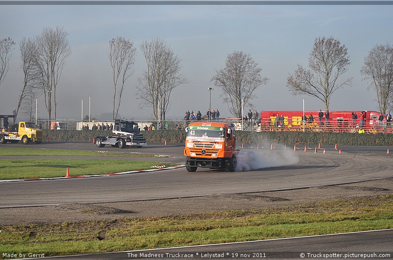 Madness Truckrace -  Lelystad - 19 nov 2011 257 - 