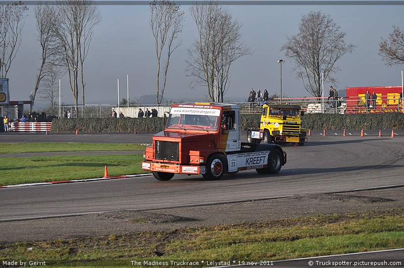 Madness Truckrace -  Lelystad - 19 nov 2011 329 - 