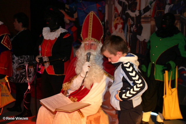 RenÃ© Vriezen 2011-11-19#0782 Sinterklaas en Pieten Presikhaaf Kinderclub Feest MFC zaterdag 19 november 2011