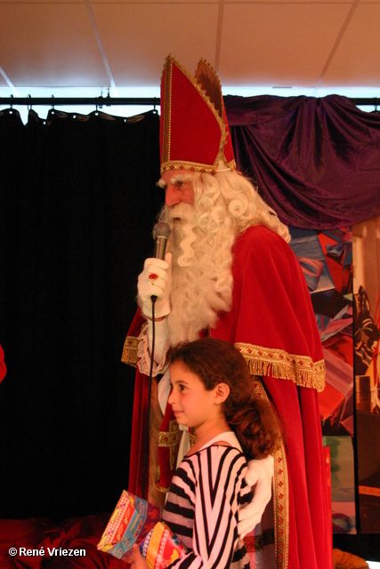 RenÃ© Vriezen 2011-11-19#0835 Sinterklaas en Pieten Presikhaaf Kinderclub Feest MFC zaterdag 19 november 2011