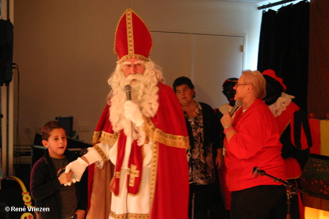 RenÃ© Vriezen 2011-11-19#0838 Sinterklaas en Pieten Presikhaaf Kinderclub Feest MFC zaterdag 19 november 2011