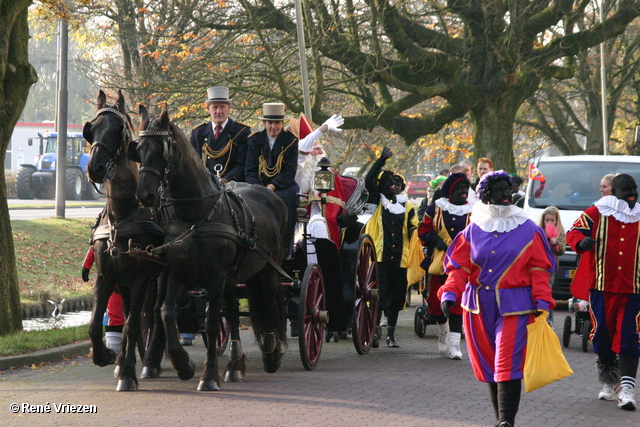 RenÃ© Vriezen 2011-11-19#0405 Sinterklaas en Pieten Optocht Presikhaaf zaterdag 19 november 2011