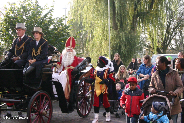 RenÃ© Vriezen 2011-11-19#0408 Sinterklaas en Pieten Optocht Presikhaaf zaterdag 19 november 2011