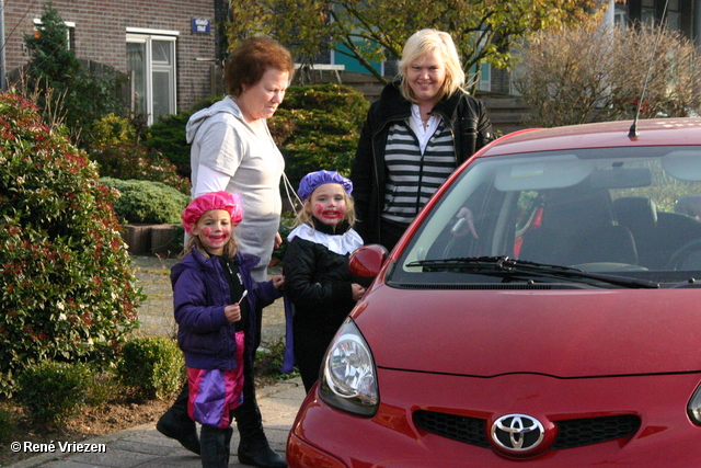 RenÃ© Vriezen 2011-11-19#0535 Sinterklaas en Pieten Optocht Presikhaaf zaterdag 19 november 2011